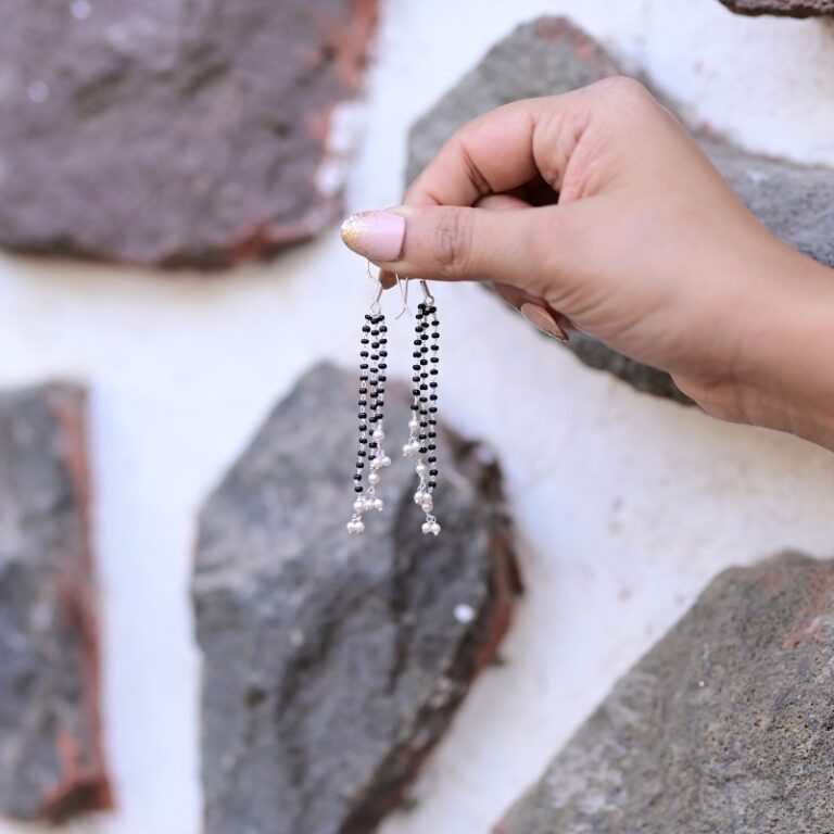 silver mangalsutra earrings with pearls